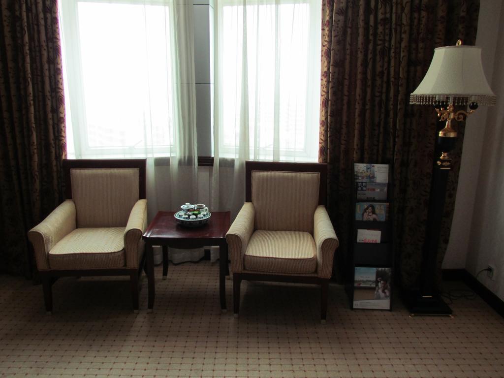 W.Y. Lera Hotel Guangzhou Exterior photo