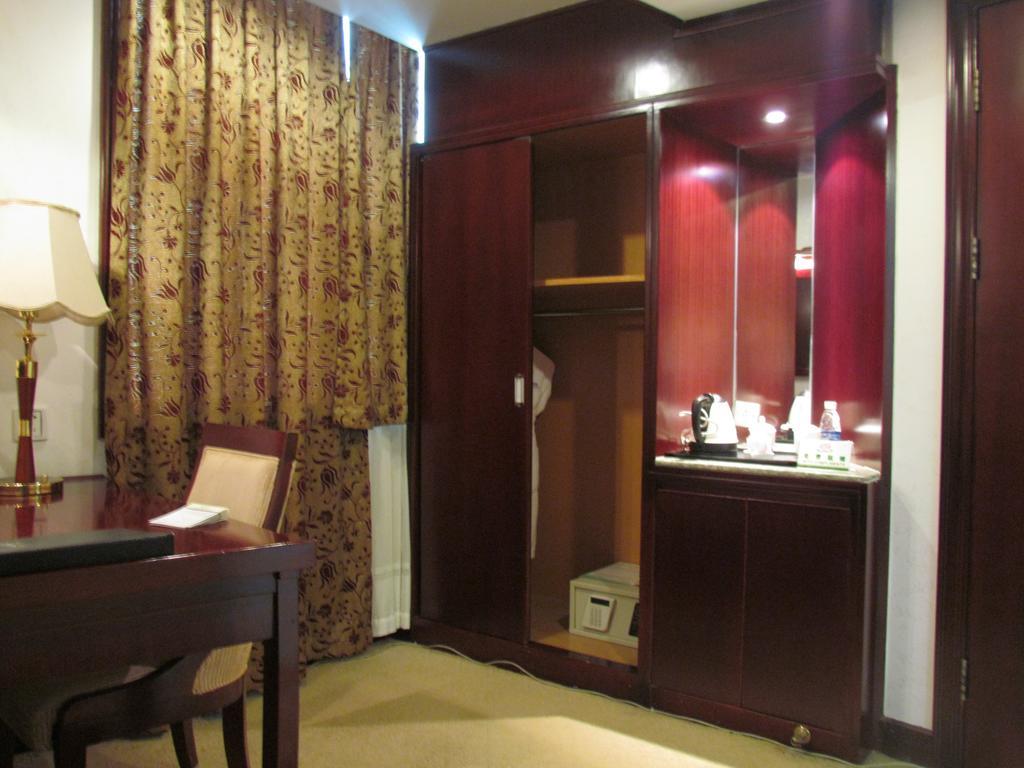 W.Y. Lera Hotel Guangzhou Exterior photo
