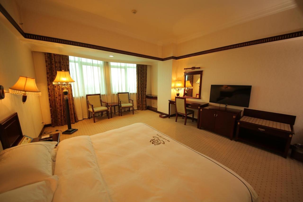W.Y. Lera Hotel Guangzhou Exterior photo