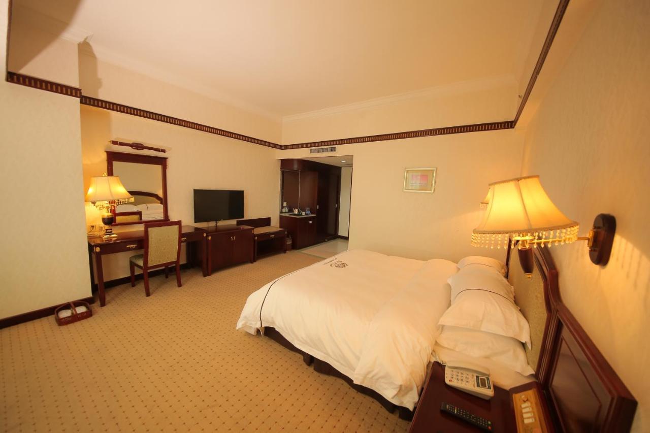 W.Y. Lera Hotel Guangzhou Exterior photo